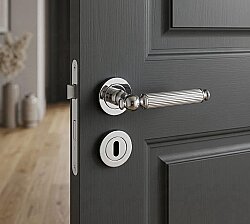 Hanedan Rozetli Krom Oda Kapı Kolu - OPENDOOR
